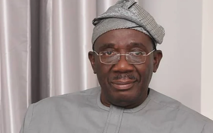 Osun Election: APC defends Sen Fadahunsi as Accord threatens legal action
